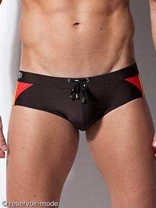 Slip de bain homme liseré latéral Pocket NIT