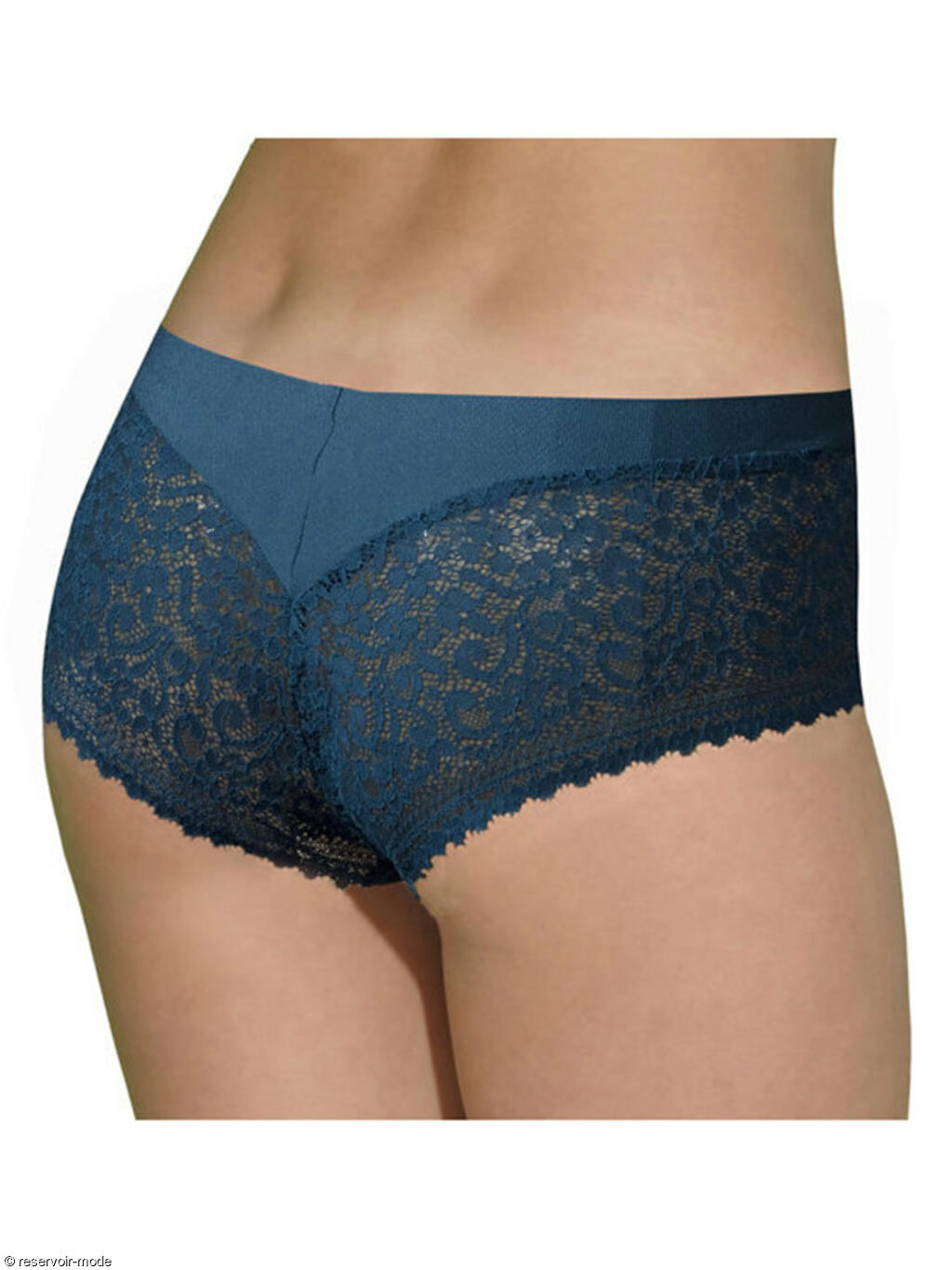 Shorty femme Dentelle : La Parisienne shorty femme dentelle: la parisienne Notre shorty femme dentelle présenté sur cette page est notre pièce favorite de la collection Paris et sera la pièce maitresse de ta garde-robe éthique! Ses douces bandes de dentelle suivent délicatement les contours de tes formes/5.