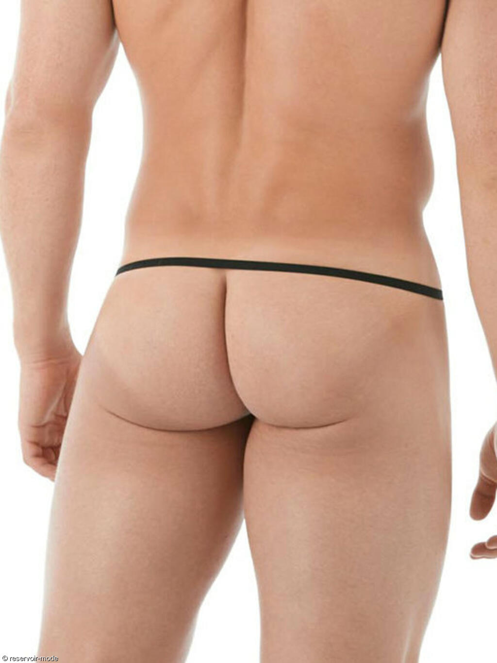 les hommes en string