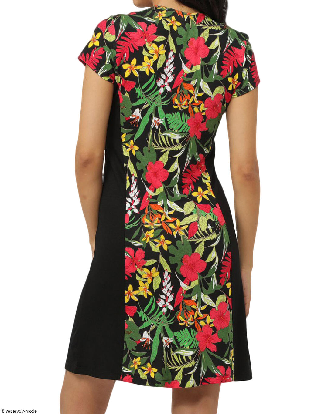 Robe de plage Hawaii Admas - Réservoir Mode Lingerie Femme ...